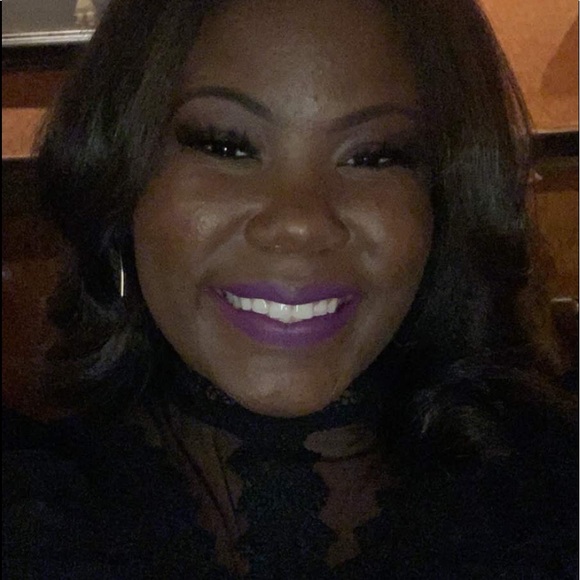 Meet your Posher, Jada - Picture 3 of 3